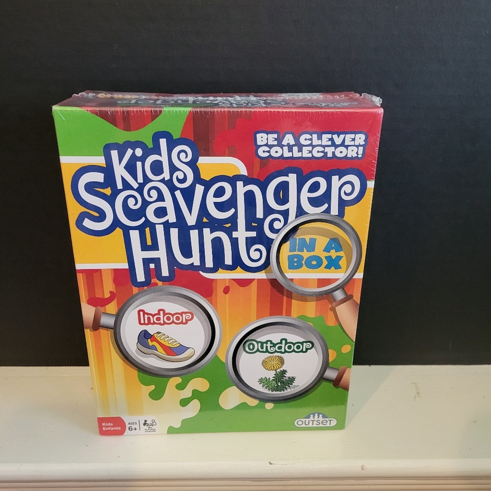 Kids Scavenger Hunt Game -  Indoor and Outdoor Fun Agez 6+